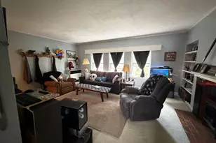 441 W Exchange St, Freeport, IL 61032 - Photo 4