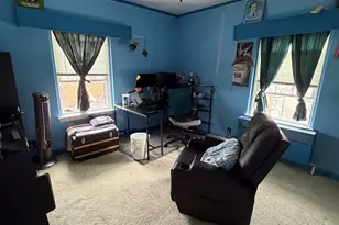 441 W Exchange St, Freeport, IL 61032 - Photo 10