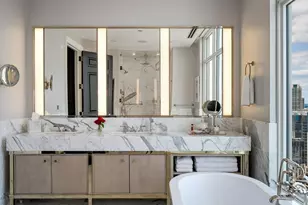 451 E Grand Ave, Chicago, IL 60611 - Photo 34