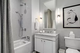 451 E Grand Ave, Chicago, IL 60611 - Photo 38
