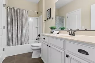 4040 Chesapeake Ln, Naperville, IL 60564 - Photo 16