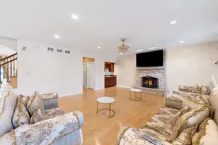 22417 Hughes St, Frankfort, IL 60423 - Photo 14