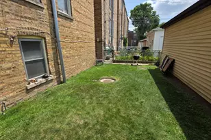 9124 La Crosse Ave, Skokie, IL 60077 - Photo 12