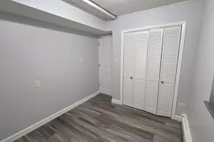 9124 La Crosse Ave, Skokie, IL 60077 - Photo 8