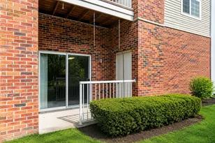 801 N McLean Blvd, Elgin, IL 60123 - Photo 6