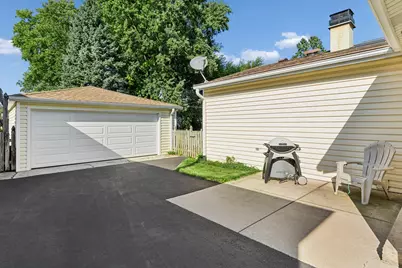 1111 Dawes Avenue, Wheaton, IL 60189 - Photo 16