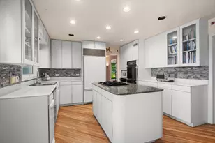 822 Timber Hill Rd, Highland Park, IL 60035 - Photo 10