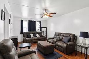 8332 S Kerfoot Ave, Chicago, IL 60620 - Photo 2