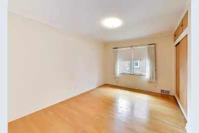 6247 N Leona Avenue, Chicago, IL 60646 - Photo 16