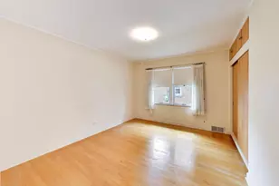 6247 N Leona Ave, Chicago, IL 60646 - Photo 16