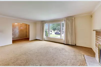 6247 N Leona Avenue, Chicago, IL 60646 - Photo 8