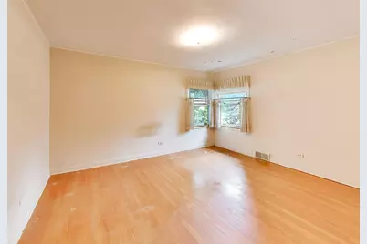 6247 N Leona Avenue, Chicago, IL 60646 - Photo 12