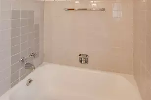 6247 N Leona Ave, Chicago, IL 60646 - Photo 20