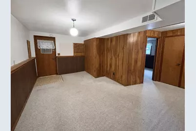 437 E 11th Street, Pecatonica, IL 61063 - Photo 36