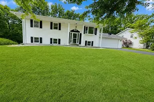 437 E 11th St, Pecatonica, IL 61063 - Photo 2