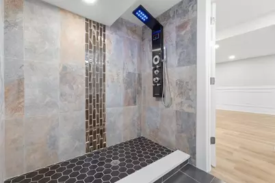 657 E 100th Place, Chicago, IL 60628 - Photo 12