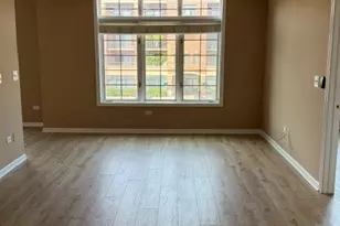 105 W St Charles Rd, Lombard, IL 60148 - Photo 6