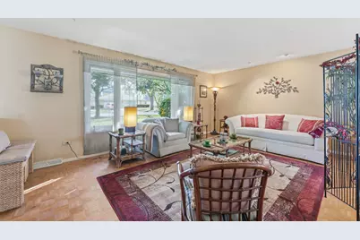 3310 Plum Grove Drive, Rolling Meadows, IL 60008 - Photo 12