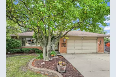 3310 Plum Grove Drive, Rolling Meadows, IL 60008 - Photo 2