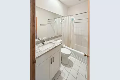 1657 W Wrightwood Avenue #1W, Chicago, IL 60614 - Photo 8