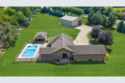 27175 N Gilmer Road, Mundelein, IL 60060 - Photo 1