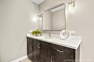 1526 E Forest Ave, Wheaton, IL 60187 - Photo 16