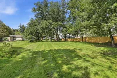1526 E Forest Avenue, Wheaton, IL 60187 - Photo 20