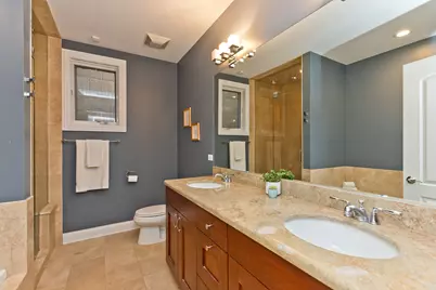 3158 N Paulina Street #2N, Chicago, IL 60657 - Photo 8
