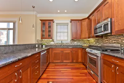 3158 N Paulina Street #2N, Chicago, IL 60657 - Photo 6