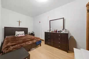 4746 N Karlov Ave, Chicago, IL 60630 - Photo 18