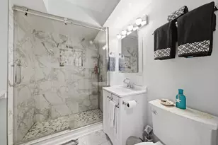 4746 N Karlov Ave, Chicago, IL 60630 - Photo 10