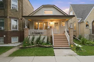 4746 N Karlov Ave, Chicago, IL 60630 - Photo 2
