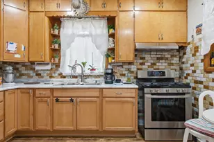 4746 N Karlov Ave, Chicago, IL 60630 - Photo 12