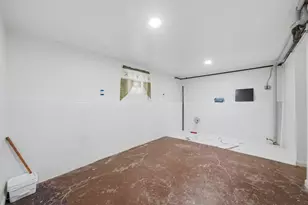 4746 N Karlov Ave, Chicago, IL 60630 - Photo 24