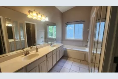 1759 Ellington Drive, Aurora, IL 60503 - Photo 10