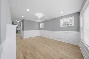 12539 S Yale Ave, Chicago, IL 60628 - Photo 2