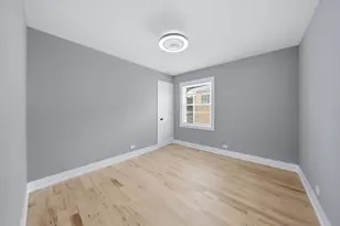 12539 S Yale Ave, Chicago, IL 60628 - Photo 14