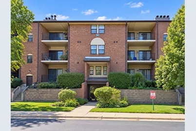 720 Weidner Road #300, Buffalo Grove, IL 60089 - Photo 1