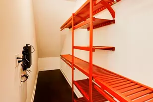 3045 N Clybourn Ave, Chicago, IL 60618 - Photo 24