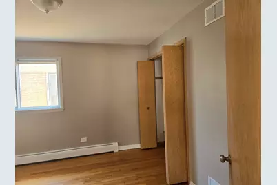 5454 W Schubert Avenue #2, Chicago, IL 60639 - Photo 4