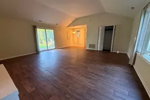 525 7th Ave, Libertyville, IL 60048 - Photo 12