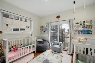 2342 W Montana St, Chicago, IL 60647 - Photo 18