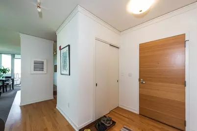 [Address not provided], Evanston, IL 60201 - Photo 20