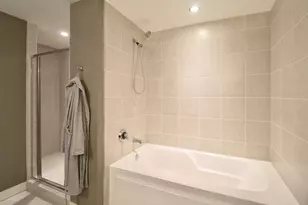 [Address not provided], Evanston, IL 60201 - Photo 14