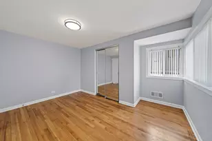 3824 W Chase Ave, Lincolnwood, IL 60712 - Photo 10