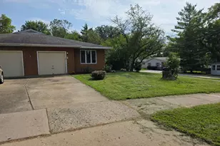 206 Webster St, Batavia, IL 60510 - Photo 1