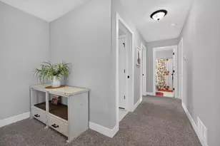 1 Bucktown Ct, Bloomington, IL 61705 - Photo 18