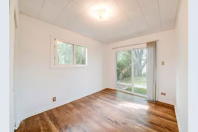 112 Green Lane, Carpentersville, IL 60110 - Photo 12