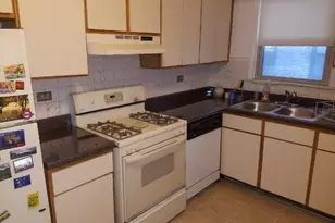 1318 W Lunt Ave, Chicago, IL 60626 - Photo 2