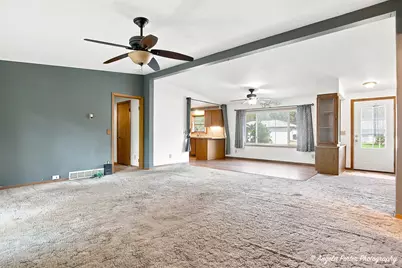 1815 Grandview Drive, Johnsburg, IL 60051 - Photo 6